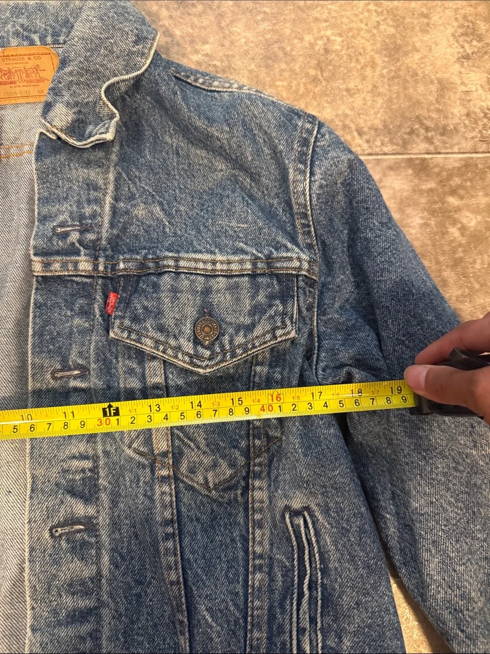 Vintage 80’s Levi’s 70506-0216 Denim Trucker Jacket
